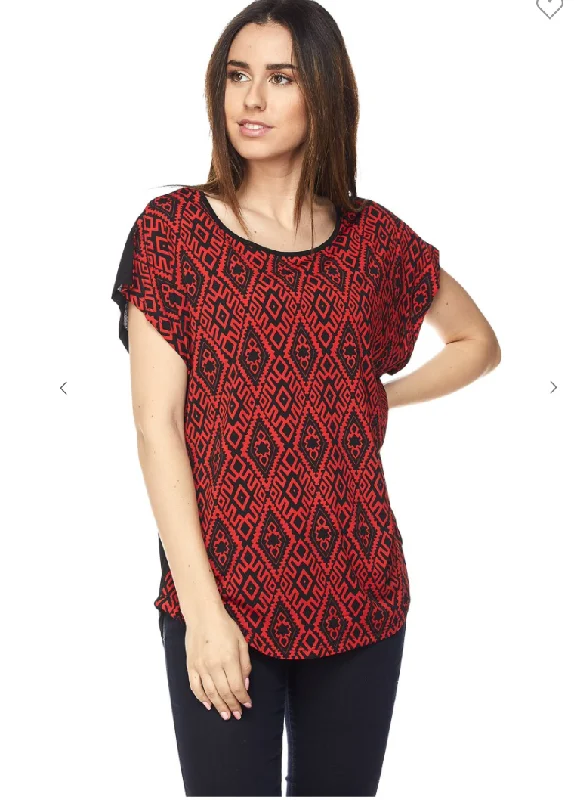 Diamond Pattern Crew Neck Tunic Top